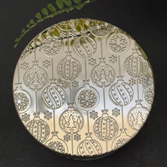 BBW Top Shelf Elf Bath & Body Works 3 Wick Candle - Picture 8 of 10